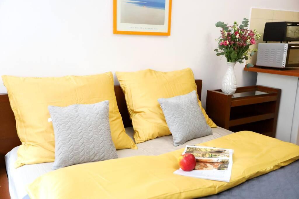Batorego Cosy Apartment Krasków Εξωτερικό φωτογραφία